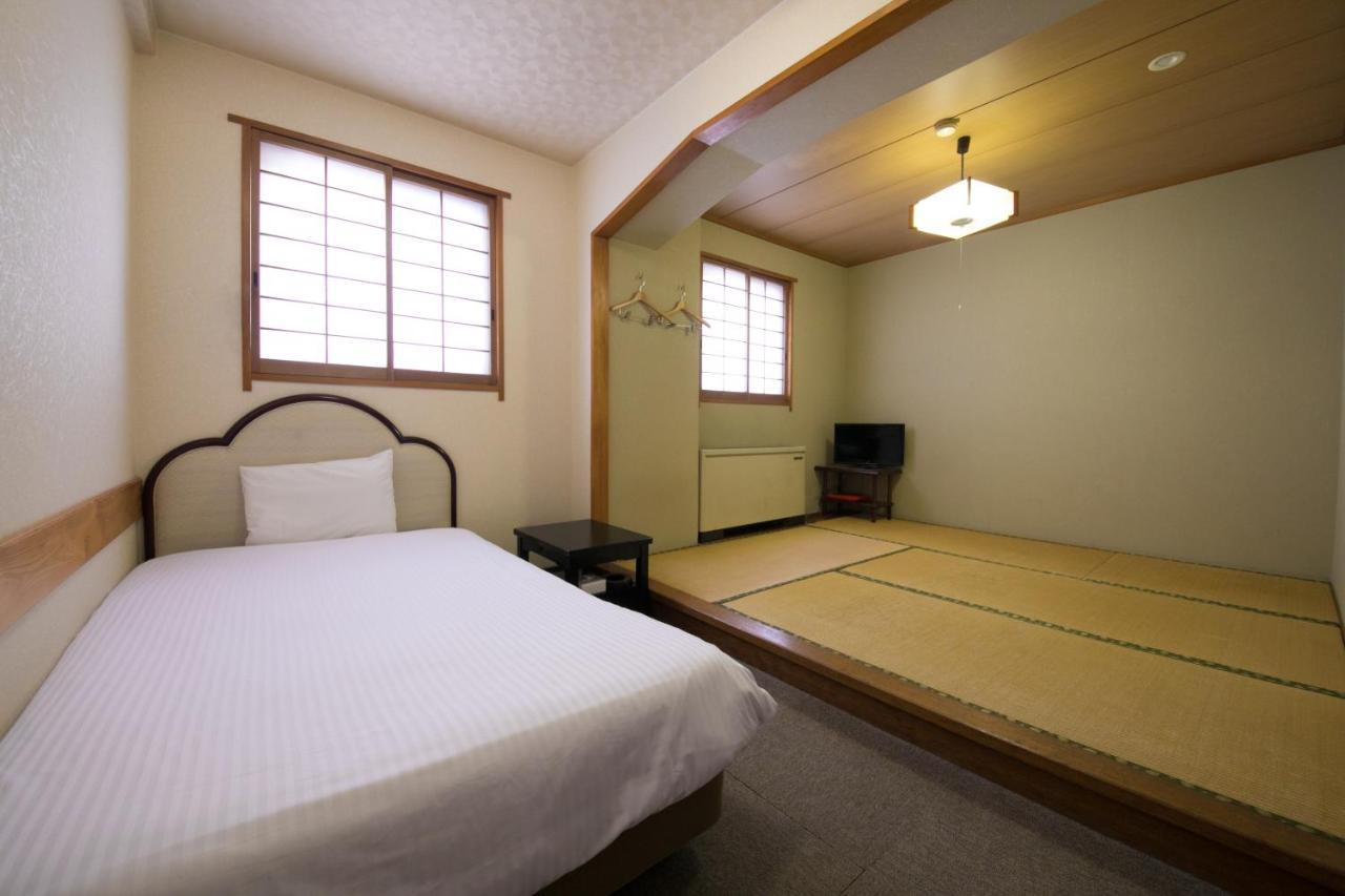 Heiwadai Hotel Otemon Fukuoka  Exterior foto
